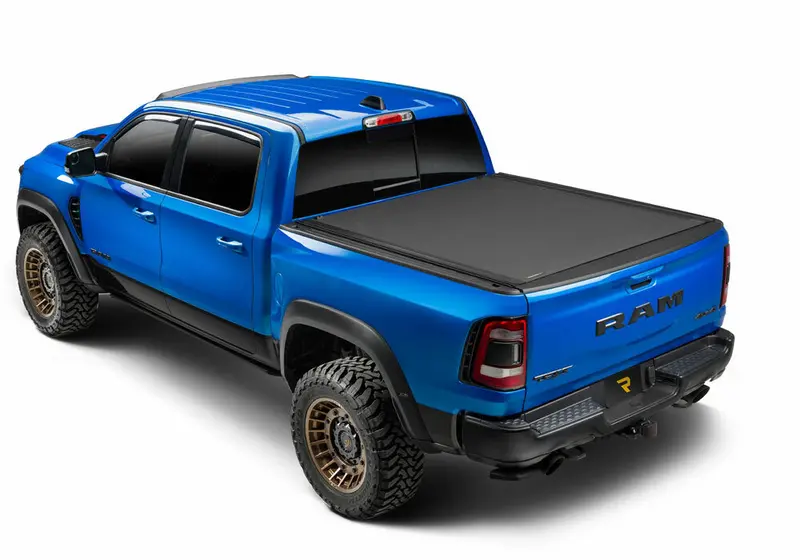 Bak Industries 80130Rk Revolver X4ts 19-24 (New Body Style) Silv/Sierra (W/Out Carbonpro Bed) 5'9" 1