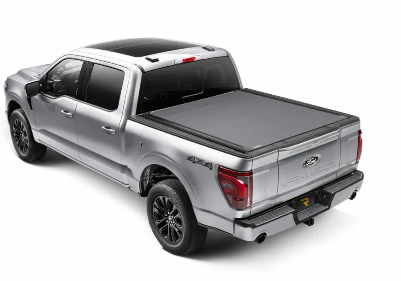 Bak Industries 80328Rk Revolver X4ts 15-20 F150 8'2" 1