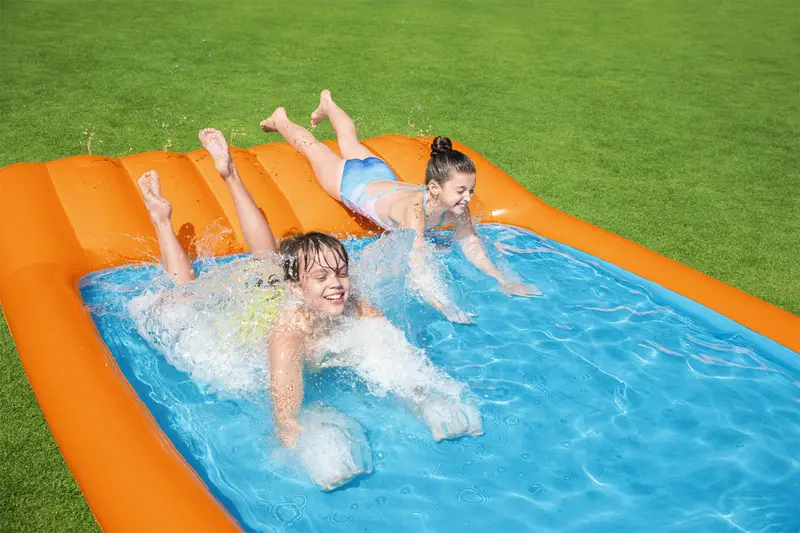Bestway Slide In Splash Pool 1