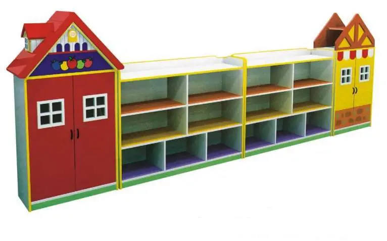 Book And Toy Shelves In House Design 1