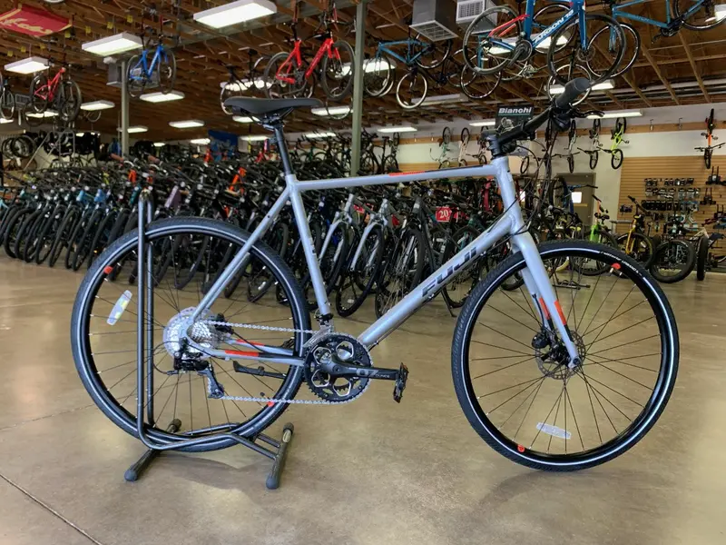 Fuji Absolute 1.3 Hybrid Bike 1