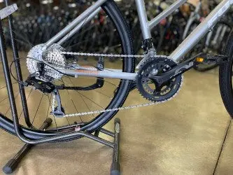 Fuji Absolute 1.7 Step-Thru Hybrid Bike 2