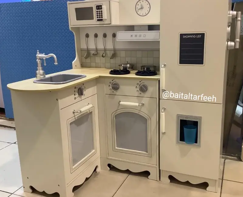 Full Wooden Kitchen 1