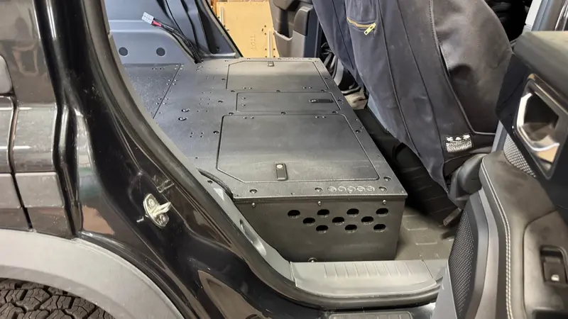 Ineos - Grenadier - 2024-Present - 1St Gen - Venture Series - Rci Second Row Seat Delete Plate System 1