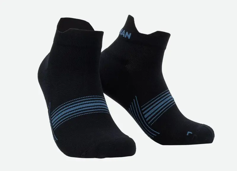 Nathan Speed Tab Socks 1