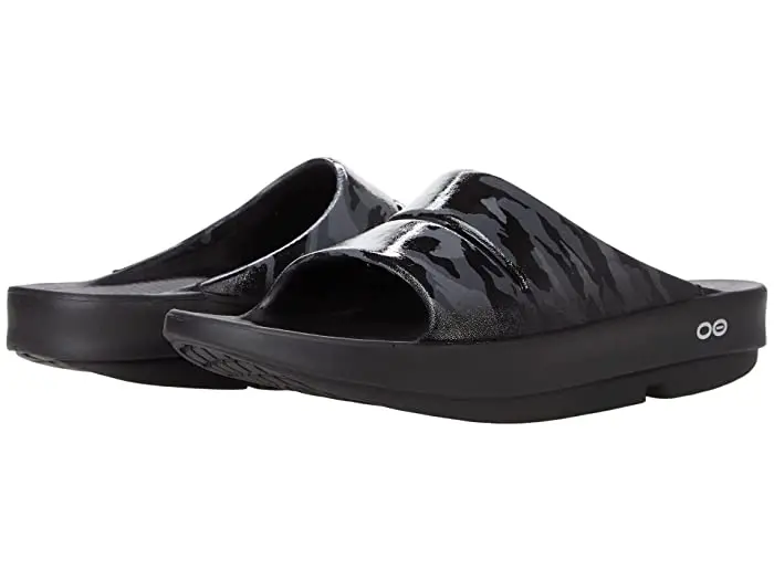 Oofos Ooahh Women's Slide Sandal Black/Grey Camo 1
