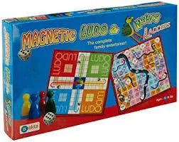 Snakes N Ladders Plan Toy 1