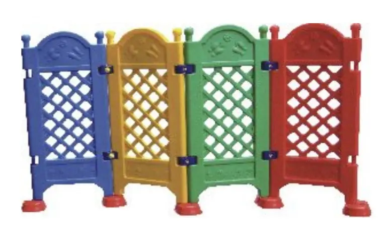 Strong Four Plastic Fence 1