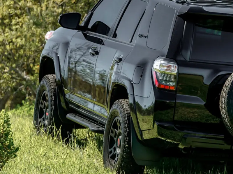 Cali Raised Bolt-On Rock Sliders — Kick-Out Design For 2010–2024 Toyota 4Runner (No Filler Plate, Bedliner Compatible) 1